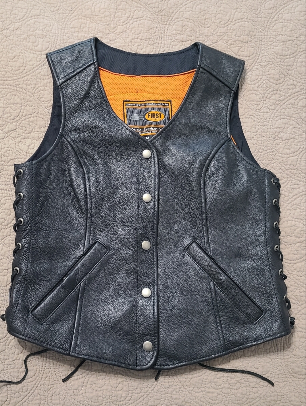 First Classics Black Leather Lined Lace Up Motorcycle Vest Size M